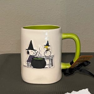 New Rae Dunn peanuts Snoopy Halloween mug